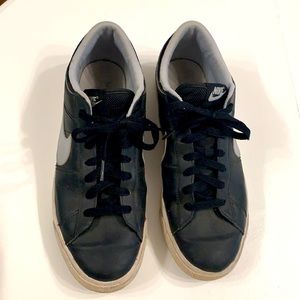 Men’s sneakers